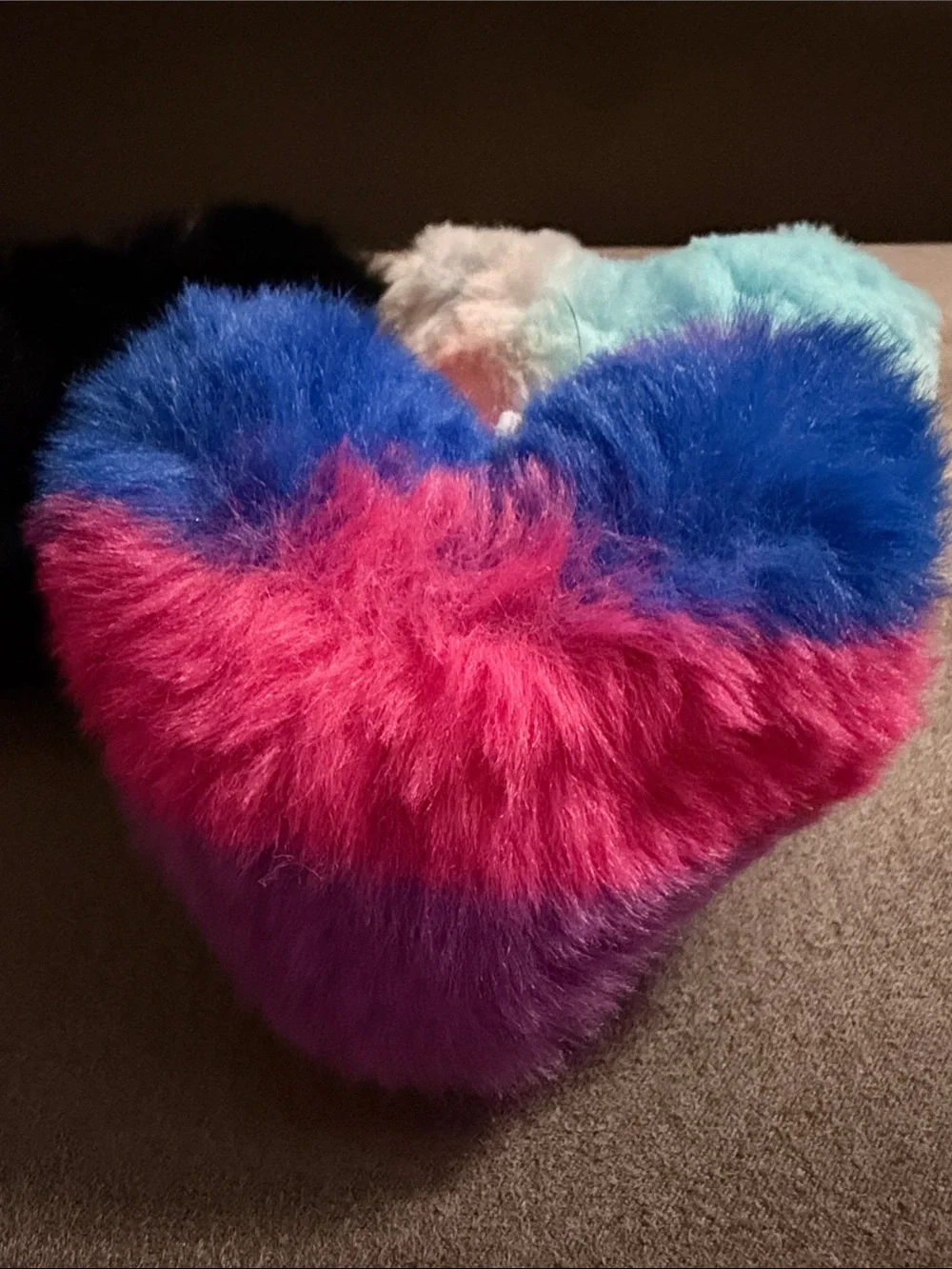 Plush Heart-Shaped Multi-Color Faux Fur Keychains B24